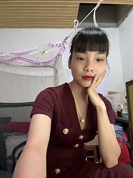 Snapshot of andymi1 chatting on June 13, 2026, 2:09 am andymi1 online show from June 13, 2026, 2:09 am