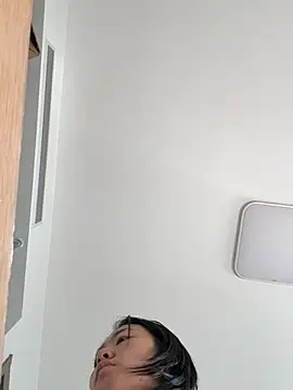 YaQing-kk777 online show from January 13, 2026, 2:37 am