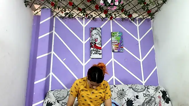 lau and boys18 online show from September 12, 2025, 1:22 pm