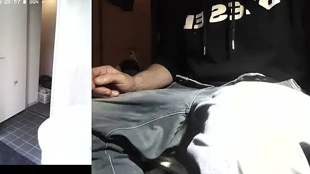 Snapshot of pietje1991 chatting on March 11, 2026, 8:30 am pietje1991 online show from March 11, 2026, 8:30 am