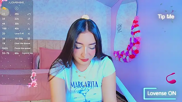 sweet artemiis online show from November 27, 2025, 8:09 pm