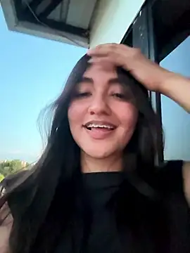 Snapshot of sweet_artemiis chatting on January 13, 2026, 11:08 pm sweet artemiis online show from January 13, 2026, 11:08 pm