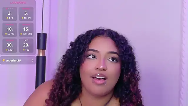 Snapshot of Cristal-Jonnes chatting on April 2, 2026, 4:30 am Cristal-Jonnes online show from April 2, 2026, 4:30 am