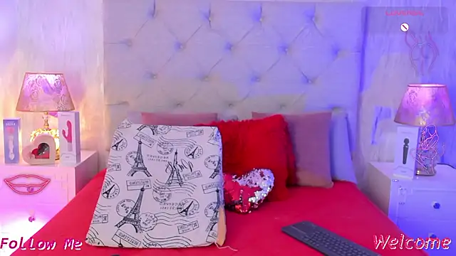 Snapshot of Pamelamiler__ chatting on February 12, 2026, 12:27 pm Pamelamiler online show from February 12, 2026, 12:27 pm