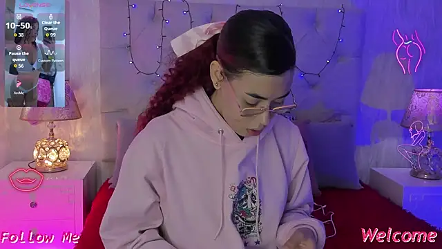 Snapshot of Pamelamiler__ chatting on January 14, 2026, 1:26 pm Pamelamiler online show from January 14, 2026, 1:26 pm