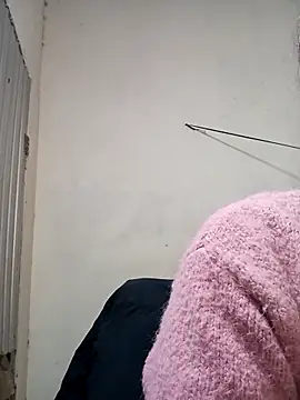 Daisy-lusia96 online show from September 15, 2025, 2:28 pm