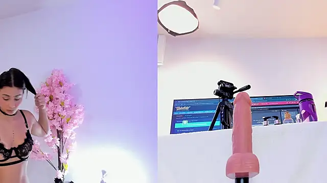 Snapshot of maily_zanss chatting on November 29, 2025, 7:36 pm maily zanss online show from November 29, 2025, 7:36 pm