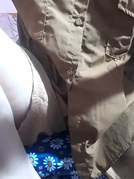 Snapshot of tthan12 chatting on March 26, 2026, 1:20 pm tthan12 online show from March 26, 2026, 1:20 pm