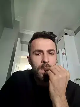 Snapshot of S-kt-et chatting on December 18, 2025, 10:08 am S-kt-et online show from December 18, 2025, 10:08 am