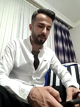 Snapshot of S-kt-et chatting on December 1, 2025, 7:04 pm S-kt-et online show from December 1, 2025, 7:04 pm