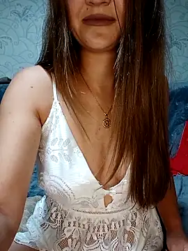 Snapshot of Viola3102 chatting on October 24, 2025, 7:46 pm Viola3102 online show from October 24, 2025, 7:46 pm