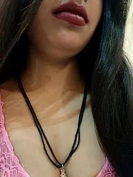 Snapshot of Maahhii_2 chatting on October 23, 2025, 5:11 pm Maahhii 2 online show from October 23, 2025, 5:11 pm