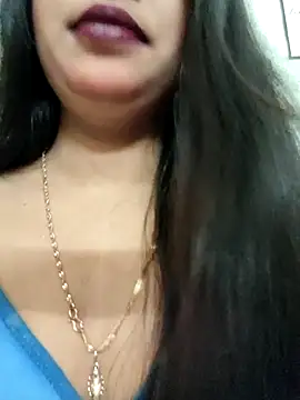 Snapshot of Maahhii_2 chatting on September 20, 2025, 5:07 pm Maahhii 2 online show from September 20, 2025, 5:07 pm
