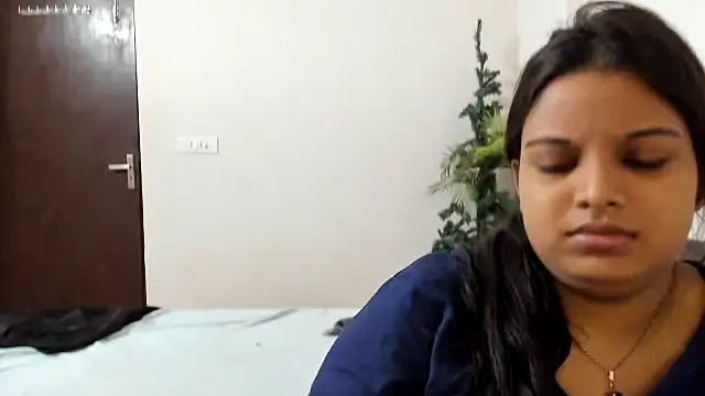Maahhii 2 online show from June 13, 2026, 3:21 pm