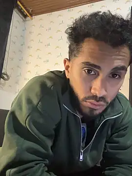 Snapshot of TU-MORENOO chatting on September 26, 2025, 5:47 am TU-MORENOO online show from September 26, 2025, 5:47 am