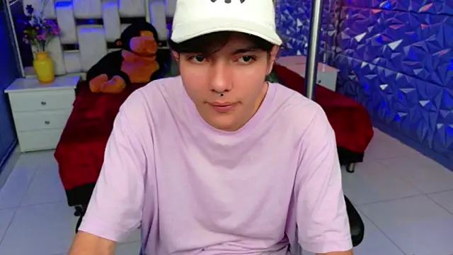 alandelrey57 online show from March 22, 2026, 10:00 pm