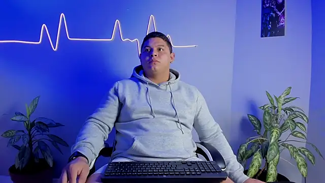 Maximus Steel online show from November 10, 2025, 11:48 am