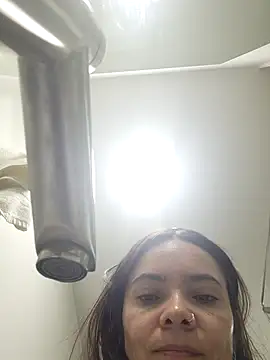 Snapshot of Cami_Konor chatting on December 20, 2025, 9:39 pm Cami Konor online show from December 20, 2025, 9:39 pm