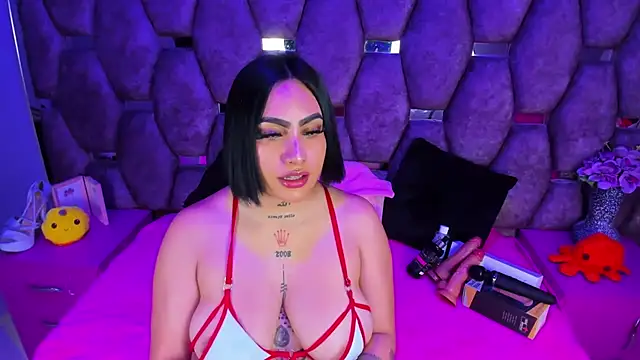 Snapshot of nikky_latin chatting on October 9, 2025, 3:51 am nikky latin online show from October 9, 2025, 3:51 am