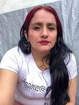 kataleya 29 online show from May 27, 2026, 7:54 pm