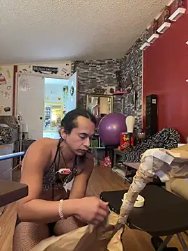 TranSexualJade95 online show from May 7, 2026, 9:29 pm