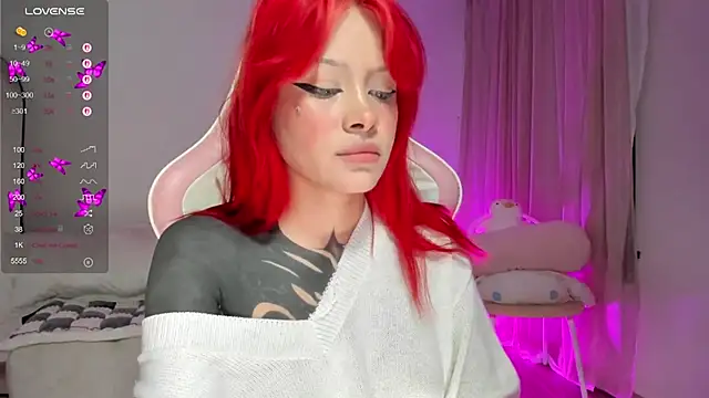 AlinaLukyanova online show from October 18, 2025, 3:19 am