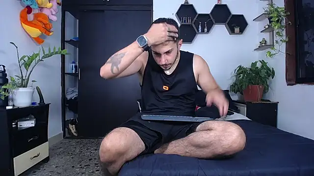 Borsalino Adam online show from November 1, 2025, 8:57 pm