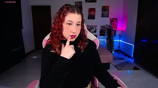Snapshot of hazyjane_ chatting on October 2, 2025, 3:48 pm hazyjane online show from October 2, 2025, 3:48 pm