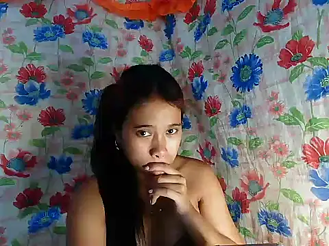Snapshot of Pinay_Skinny18 chatting on September 15, 2025, 8:48 am Pinay Skinny18 online show from September 15, 2025, 8:48 am