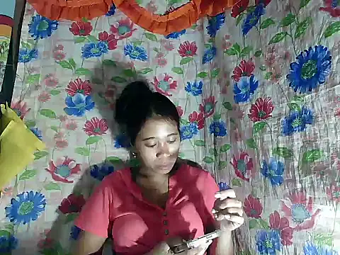 Snapshot of Pinay_Skinny18 chatting on September 8, 2025, 7:57 pm Pinay Skinny18 online show from September 8, 2025, 7:57 pm