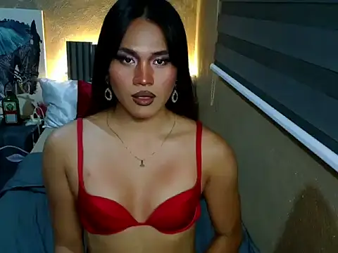 Snapshot of YllanaAltheaXxX chatting on April 5, 2026, 3:13 am YllanaAltheaXxX online show from April 5, 2026, 3:13 am