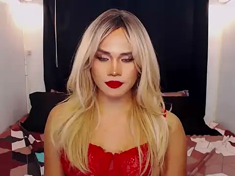 Snapshot of YllanaAltheaXxX chatting on March 6, 2026, 4:35 pm YllanaAltheaXxX online show from March 6, 2026, 4:35 pm