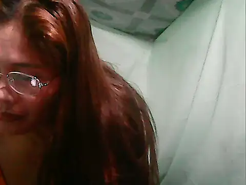 Snapshot of Juicy_69xx chatting on September 28, 2025, 11:39 am Juicy 69xx online show from September 28, 2025, 11:39 am