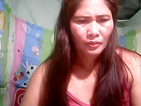 Snapshot of Juicy_69xx chatting on October 7, 2025, 6:31 pm Juicy 69xx online show from October 7, 2025, 6:31 pm