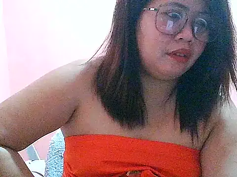 Snapshot of fresh_rosie chatting on March 18, 2026, 9:15 pm fresh rosie online show from March 18, 2026, 9:15 pm