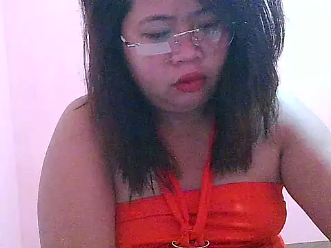 Snapshot of fresh_rosie chatting on April 5, 2026, 8:48 pm fresh rosie online show from April 5, 2026, 8:48 pm