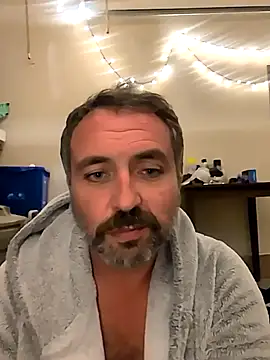 Snapshot of cloudymatt chatting on October 16, 2025, 6:43 am cloudymatt online show from October 16, 2025, 6:43 am