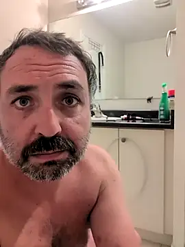 Snapshot of cloudymatt chatting on October 14, 2025, 5:46 pm cloudymatt online show from October 14, 2025, 5:46 pm