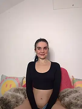 RosieCheexxxxxx online show from January 7, 2026, 4:28 am