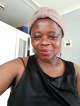 Snapshot of cairococo chatting on September 13, 2025, 11:32 am cairococo online show from September 13, 2025, 11:32 am