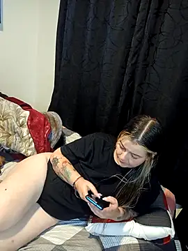 Fernandar2025 online show from September 23, 2025, 3:24 am