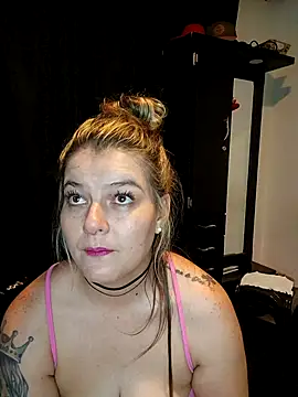 Fernandar2025 online show from September 25, 2025, 3:12 am