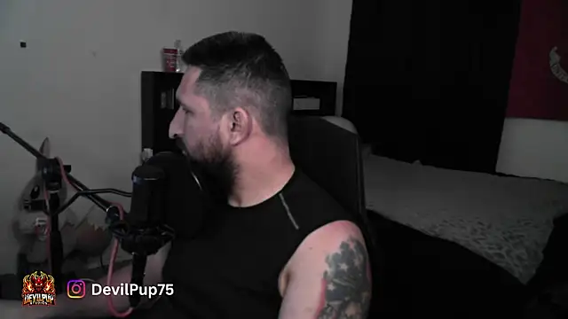DevilPup75  online show from June 3, 2026, 4:46 am