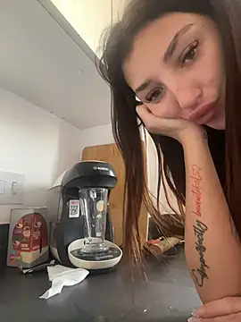 naughtybella05 online show from December 15, 2025, 8:53 am