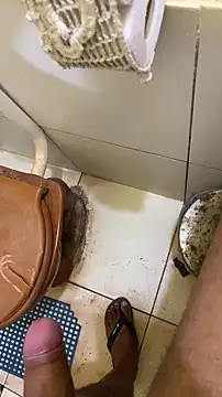 wdmen online show from November 30, 2025, 3:18 am