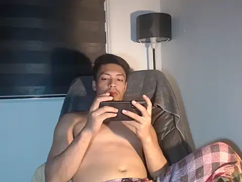 Asian gregor online show from February 28, 2026, 6:18 pm