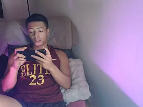 Asian gregor online show from June 3, 2026, 12:33 am