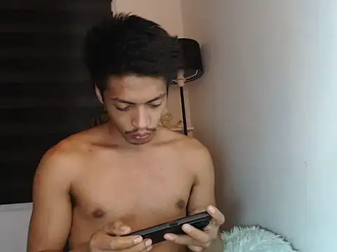 Snapshot of Asian_gregor chatting on October 2, 2025, 4:43 pm Asian gregor online show from October 2, 2025, 4:43 pm