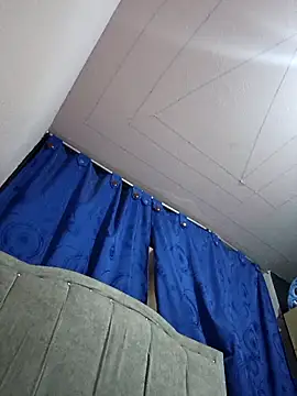 Snapshot of Shayla_VL chatting on October 30, 2025, 12:03 pm Shayla VL online show from October 30, 2025, 12:03 pm