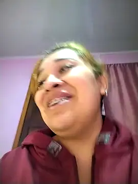 sara-lopez1 online show from November 28, 2025, 6:30 pm